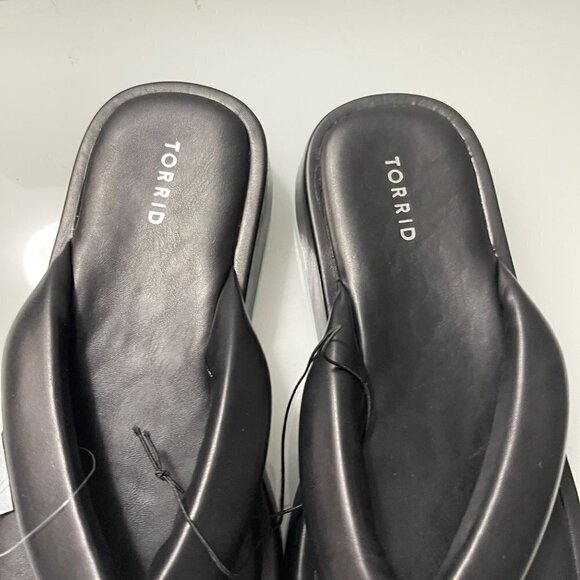 Torrid Womens NWT Faux Leather Black Y2K 90s Chucky Padded Platform Sandals 9.5 - Picture 6 of 8